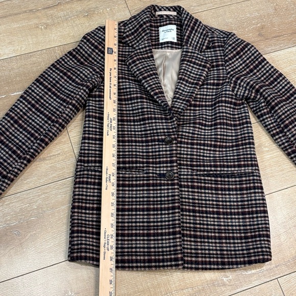 Abercrombie & Fitch Plaid Wool-Blend Dad oversized Blazer - XSP - Picture 5 of 8